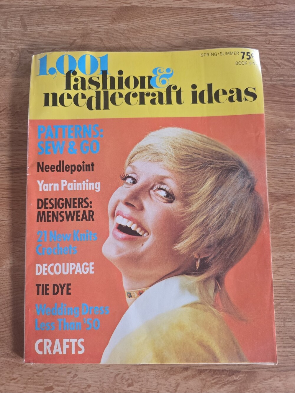 Vintage 1001 Fashion & Needlework & Craft Ideas Magazine #4 1971